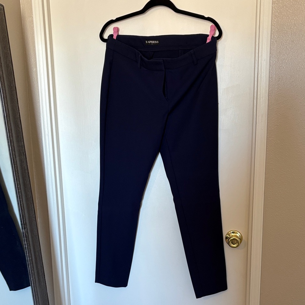 Express Navy Blue Trouser Pants. Mid Rise, Skinny